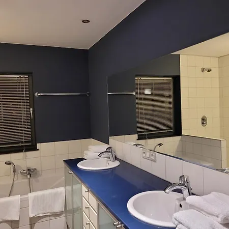 別荘 Les Roses De Francois